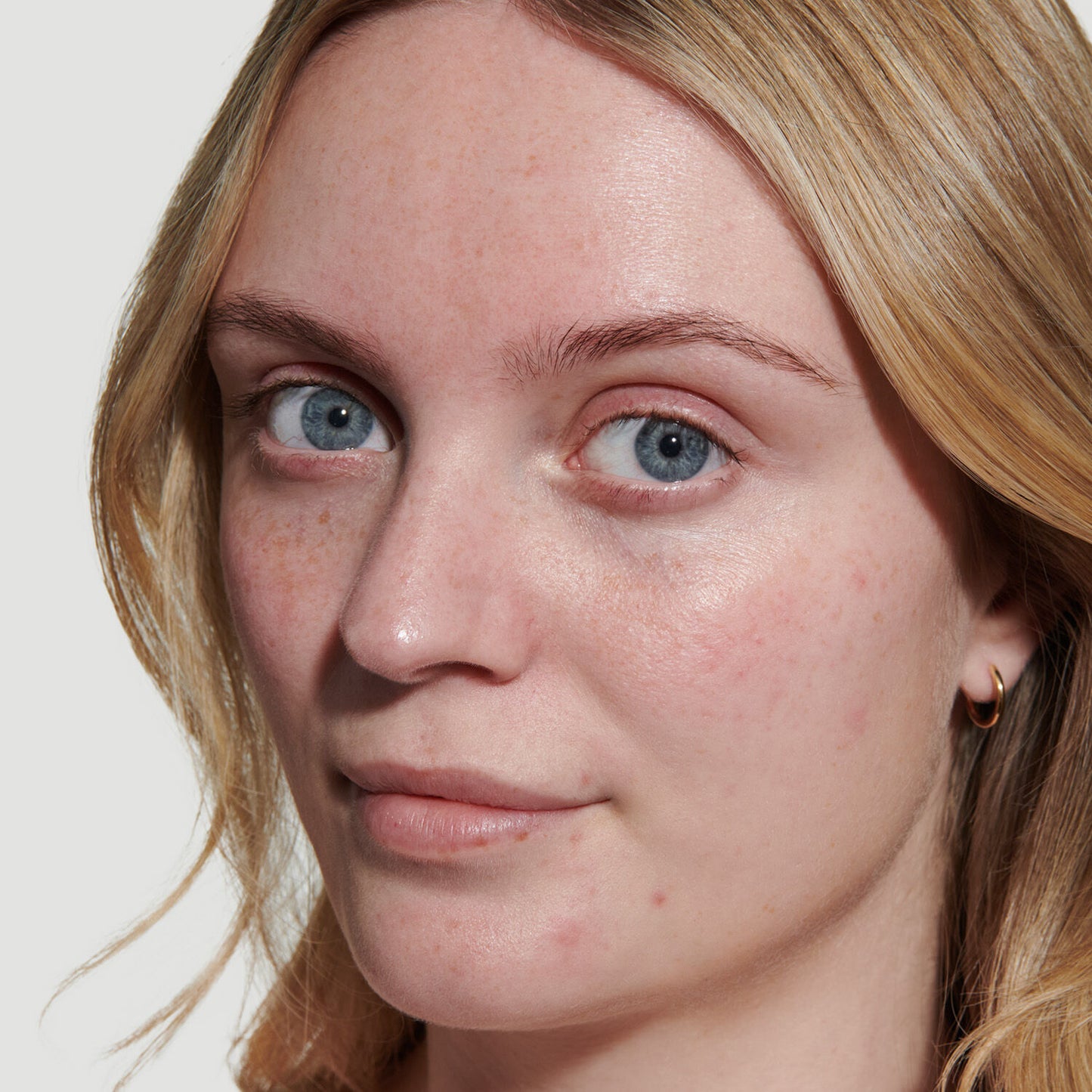 Seamless Skin Enhancing Tint
