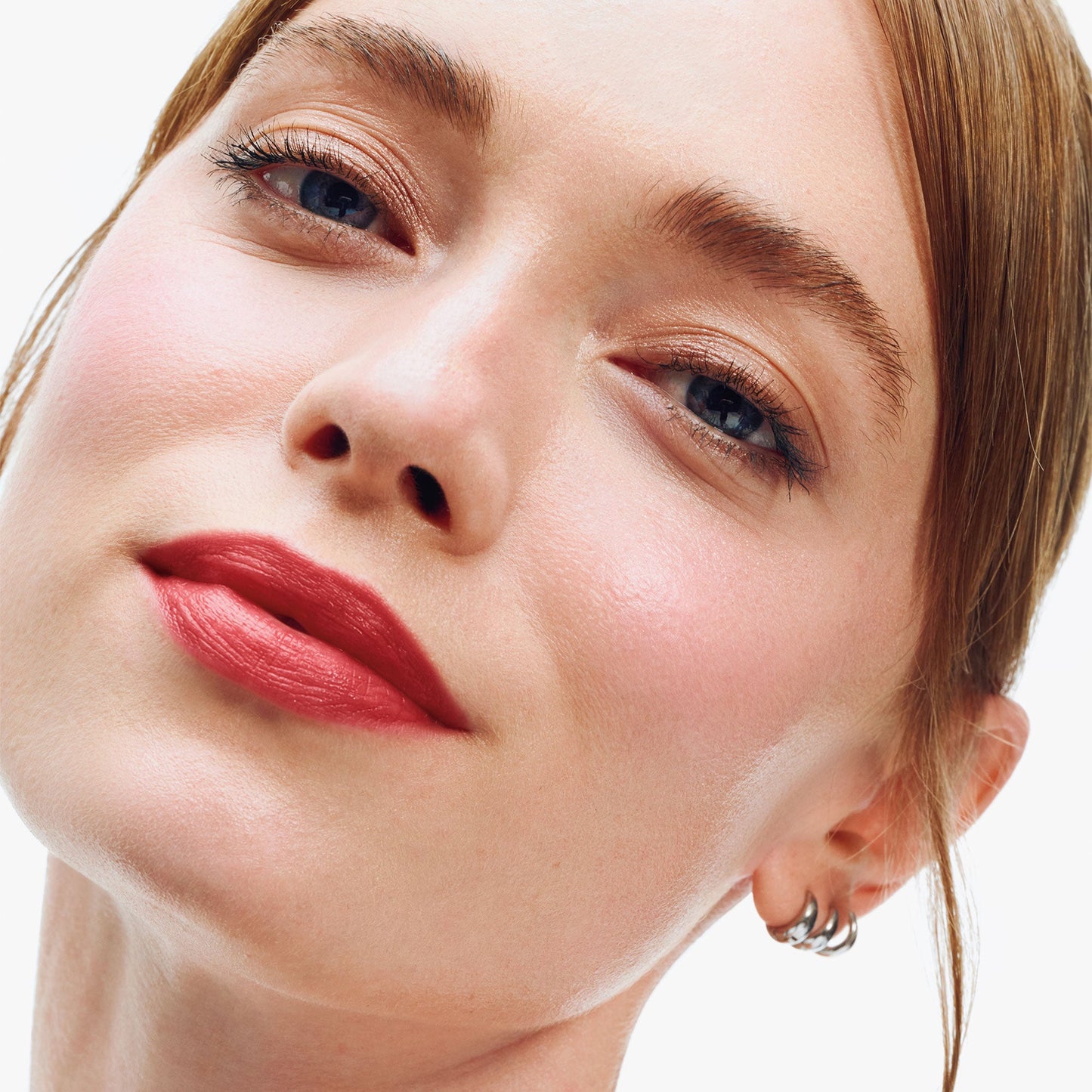 Clinique Chubby Stick™ Moisturizing Lip Colour Balm - Application