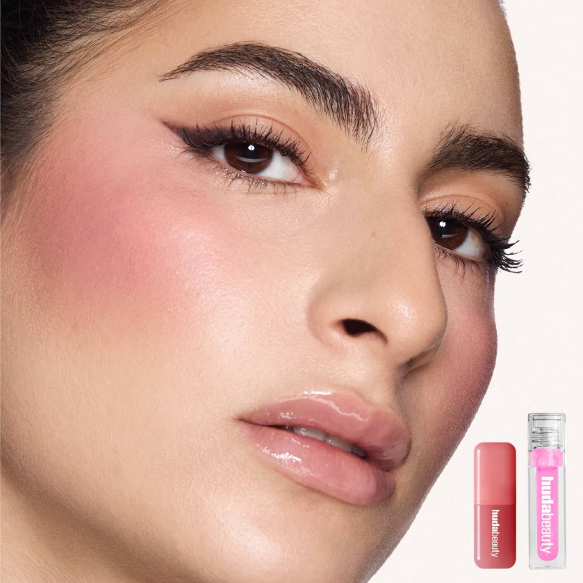 Huda Beauty Cheek & Lip Duo Berries and Cream - Application