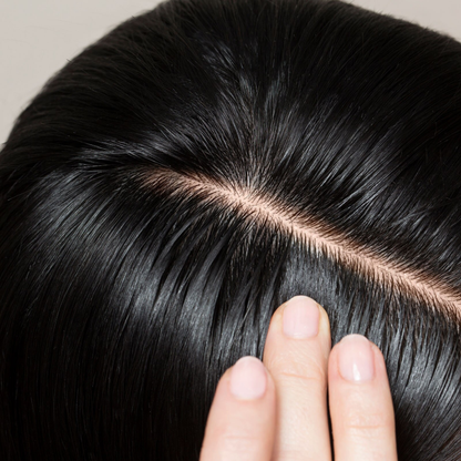 Blush & Beauty Rahua Founder's Blend Scalp & Hair Treatment - Application