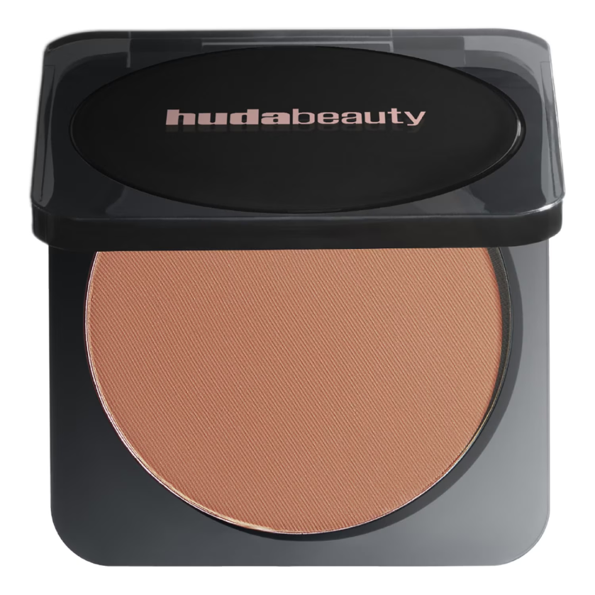 Huda Beauty Easy Bake Pressed Powder - Image 10